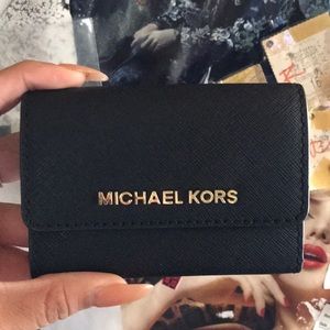 Getting rid of stuff .